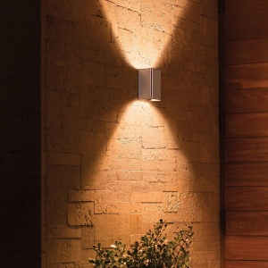 Lampa LED Exterioara Philips Hue Resonate, Dimmabila, 8W, Argintie - Img 4
