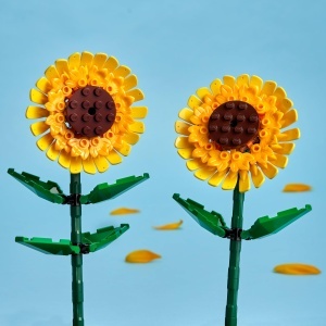 LEGO Botanicals 40524 Set Flori Artificiale - Decoratiune cu Floarea Soarelui pentru Copii 8 - Img 4
