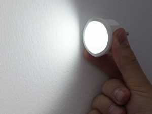 Legrand LED Steckdosen Notlicht 050678 Alb Dimmabil Lumina de Urgenta si Lanterna Portabila - Img 2