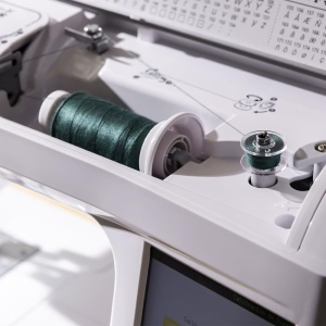Masina de cusut Cecotec BelleCouture 36000 Control, 360 programe, touchscreen 7 inch - Img 4