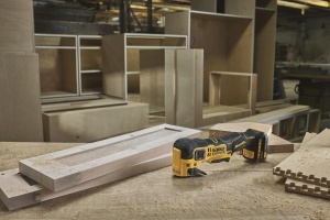 Masina multifunctionala oscilanta DeWalt 18V XR DCS358D2-QW 2Ah - Img 11