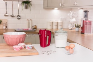 Mixer de mana Russell Hobbs [Mixer de mana] Desire Red (5 niveluri de viteza + functie turbo, 2 teluri si carlige de aluat sigure pentru masina de spalat vase, buton de evacuare, pozitie de parcare verticala) Mixer de mana 24670-56 - Img 7