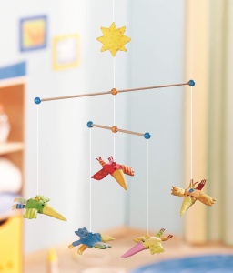 Mobile pentru bebelusi HABA 1103 cu 5 pasari colorate si soare, jucarie educativa - Img 3