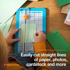 Papierschneider Fiskars pentru copii, sigur si usor de utilizat, pentru taiere precisa - Img 5