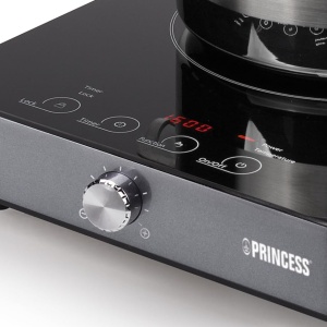 Plita cu inductie Princess cu panou de control tactil, afisaj digital LED, putere de 1800 W, de la 60 de grade C la 240 de grade C, oprire automata si detectare a tigaii 01.303010.01.001 - Img 3