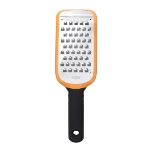 Razatoare manuala OXO Good Grips din inox, cu design ergonomic, groasa