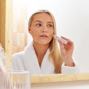Remington BareMe WFS200 Aparat 2-in-1 pentru indepartarea parului facial si conturarea sprancenelor USB-C 100 rezistent la apa - Img 6