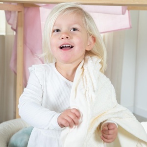 Roba Babydecke Seashells Oyster 80 x 80 cm - Patura din bumbac organic, alba - Img 2