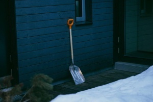 Sapa de zapada Fiskars 127 cm, AluminiumBirkenholz, 31 cm latime - Img 2