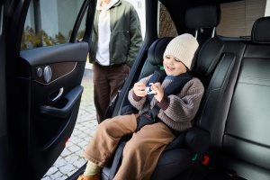 Scaun auto copii Kinderkraft SAFETY FIX 3 PRO i-Size 9-36 kg cu sistem Isofix Gri - Img 3