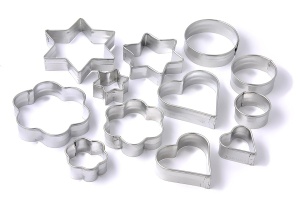 Set 12 Forme de Biscuiti Zenker, Diverse Motive, Material Metalic, Usor de Curatat