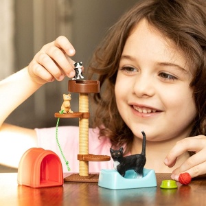Set de joaca cu animale Schleich Farm World - 15 piese, inclusiv pisici si arbore de zgariere - Img 2