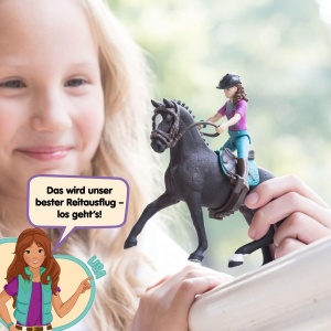Set de joc Schleich Horse Club Lisa si Storm, 10 piese, pentru copii de la 5 ani - Img 2