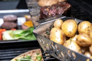 Set grill ZWILLING BBQ 2 piese din otel inoxidabil pentru legume carne si peste usor de curatat - Img 7