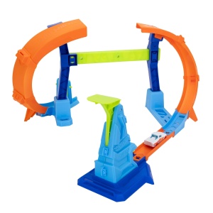 Set Pista Hot Wheels cu Looping Korkenzieher, Include Masinuta 164, Usor de Montat - Img 2