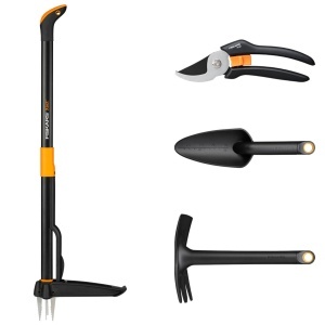 Set unelte gradinarit Fiskars 4 piese, Xact Unkrautstecher, Solid Kombihacke, Solid Blumenkelle, Solid Bypass-Gartenschere P121