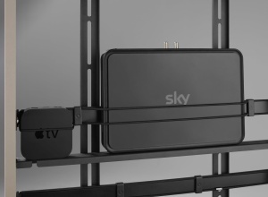 Suport TV One For All Falcon, 32-70 inch, design elegant, VESA 400x400 - Img 4