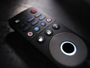 Telecomanda Inteligenta One For All Smart Control Pro URC7966 pentru 6 dispozitive, iluminare completa - Img 2