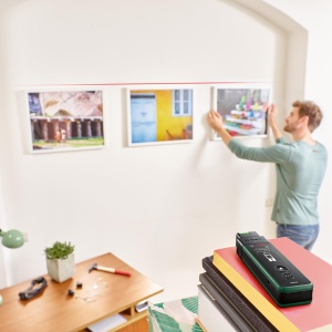 Telemetru laser Bosch Zamo de generatia a 4-a cu 3 adaptoare (masurare simpla si precisa pana la 25 m, baterii reincarcabile prin USB-C, cu interfata adaptor, intr-o cutie) - Img 4