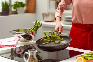 Tigaie din aluminiu Fissler Tigaie cu maner sigilat tigaie acoperita antiaderenta rezistenta la zgarieturi toate tipurile de aragaz - tot cu inductie  - Img 5