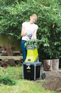 Tocatoare electrice RYOBI RHS2545B | Tocator | 2500 W | pana la 45 mm grosime ramura - Img 2