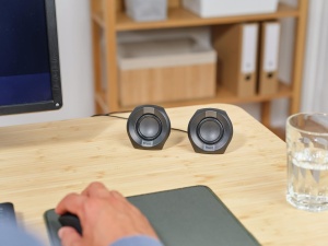 Trust Polo Small PC Speaker 2.0, 8W (4W RMS), Set de Difuzoare Compacte, Set de Difuzoare de Operare USB, Control Integrat, AUX 3.5mm, PC Boxes Computer Laptop - Negru - Img 5