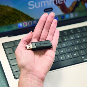USB Stick Verbatim Store n Go Slider - 16 GB, USB 2.0, Negru - Img 6