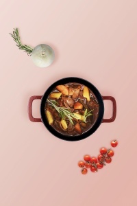 Vas de gatit din fonta Fissler Moments, 20 cm, burgund, cu functie AromaStar - Img 7