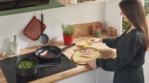 Wok Lagostina Rigenera Green 28 cm Aluminiu Recycled Antiaderent Inductie - Img 3