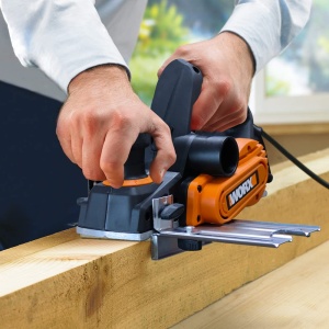 WORX WX615 - rindea electrica puternica cu 750W - latime de lucru de 82 mm - lame HSS de inalta calitate - latime perie 82 mm - adancime de trecere de pana la 3 mm - Img 3