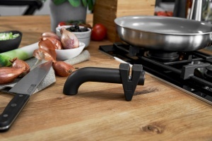 Ascutitor de cutite ZWILLING TWINSHARP, unghi presetat, negru, 17x6,5x4 cm - Img 7
