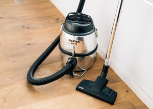 Aspirator Nilfisk GM80 C, putere mare, design retro, 10 m furtun - Img 5