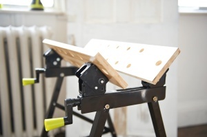 Banc de lucru pliabil RYOBI RWB02 Bambus, sistem de prindere flexibil, design compact - Img 2