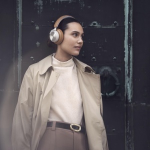 Bang Olufsen Beoplay HX - Casti over-ear wireless Bluetooth premium cu anulare activa a zgomotului 6 microfoane durata de viata a bateriei de pana la  - Img 5