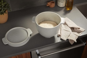 Bol de paine KitchenAid 5KSM2CB5BGS, ceramica, 4.7 litri, cu capac - Img 5