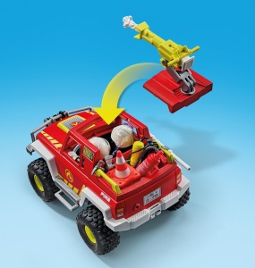 Camion de pompieri PLAYMOBIL 71824 cu loc pentru 2 figurine, accesorii incluse - Img 5
