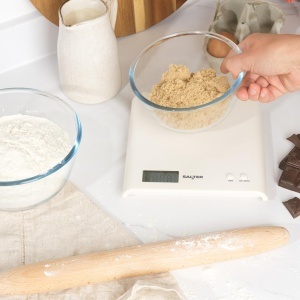 Cantar de bucatarie digital Salter Arc, 3kg, design elegant, alb - Img 3