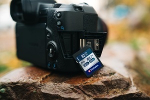 Card Memorie SDHC Verbatim Pro 32GB UHS-3, 4K Ultra HD, 90MBs - Img 2