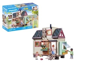 Casa de Joaca PLAYMOBIL myLife 71509, cu Gradina, pentru Copii de la 4 Ani
