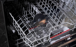 Cutter pentru pizza Zyliss, inox, lama detasabila, ergonomic - Img 6