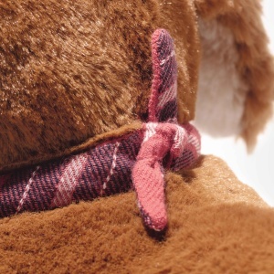 Dackel de Plus Steiff Waldi 30cm, Caine Moale cu Granulat, Halstuch Colorat - Img 6