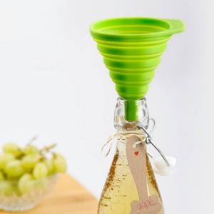 Fackelmann Trichter Faltbar Silicon Verde Compact si Practic - Img 2