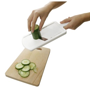 Feliator gros/subtire Fackelmann cu suport pentru resturi - feliator de legume cu lama din otel inoxidabil pe doua fete - feliator de legume de inalta calitate (culoare: alb/negru), cantitate: 1 bucata - Img 3