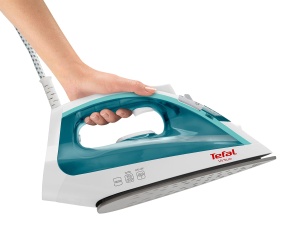 Fier de calcat cu abur Tefal FV1710 Virtuo | 1800 wati | 80 g/min explozie de abur | 20 g/min abur continuu | declansator ergonomic cu abur | Talpa antiaderenta | netezire verticala cu abur | Alb/Turcoaz - Img 3