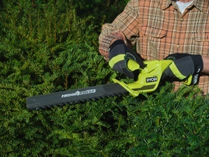 Fierastrau electric cu acumulator RYOBI RY18HT40B-0, lama 40 cm, fara acumulator - Img 7