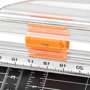 Fiskars Papierschneidemaschine 1004639 A4 Lama din otel inoxidabil titanium NegruPortocaliu - Img 5