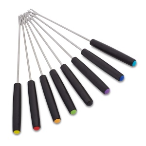 Fondue Cloer 6679 pentru 8 persoane, oala din aluminiu acoperit, inclusiv protectie impotriva stropilor, 8 furculite cu coduri de culoare 1,5 litri, 1000 W, argintiu, negru - Img 8