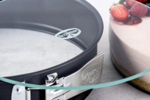 Forma de copt Dr Oetker Springform O 26 cm cu baza din sticla antiaderenta - Img 2