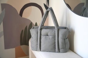 Geanta multifunctionala BEABA Paris Puffy 25L sistem prindere carucior culoare maro - Img 6