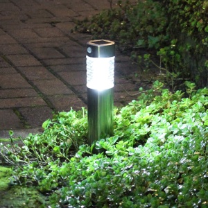Grundig LED Solarlampe cu senzor de miscare corp din inox si sticla 39 cm argintiu - Img 6